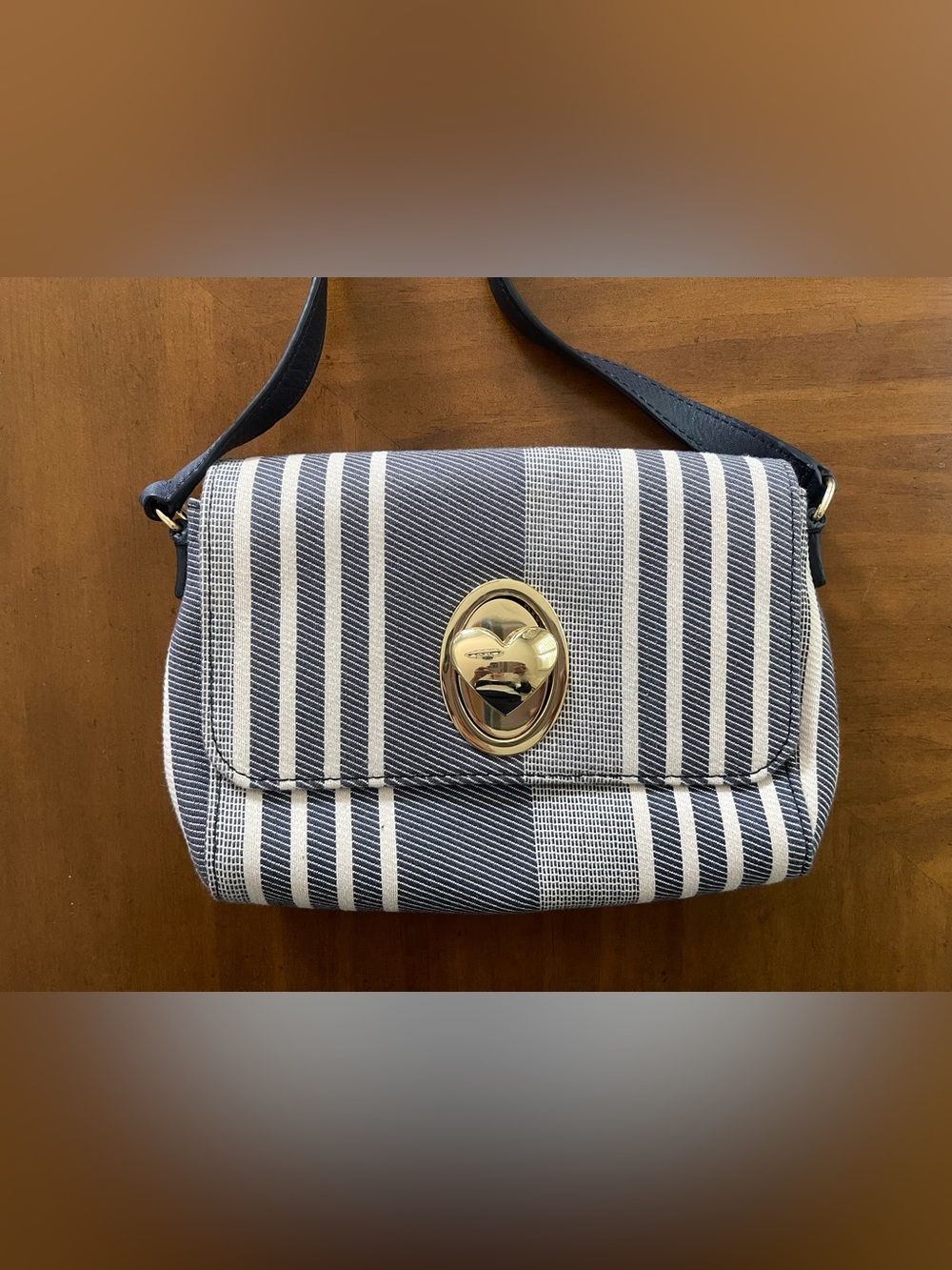 Vintage Talbots-Striped Gold Heart Turn-Lock Crossbody Bag in Navy and Cream
